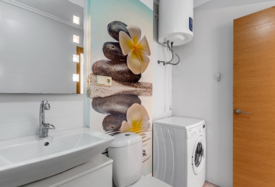 Resale - Apartment / flat - Orihuela Costa - Villamartín