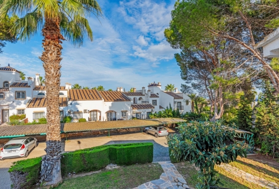 Resale - Apartment / flat - Orihuela Costa - Villamartín