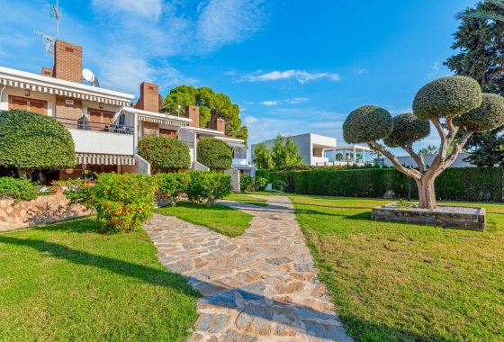 Resale - Apartment / flat - Orihuela Costa - Villamartín