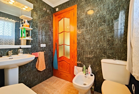 Resale - Villa - Torrevieja - Nueva Torrevieja - Aguas Nuevas