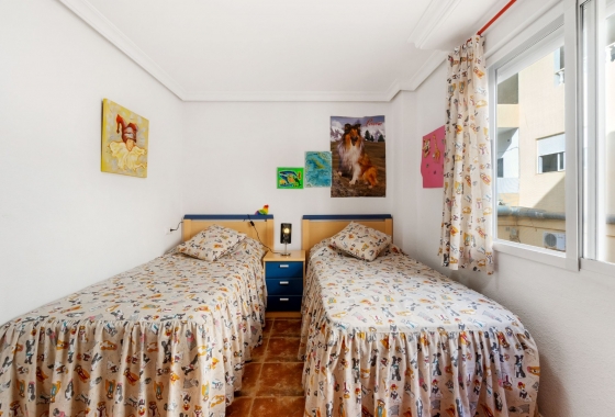 Resale - Apartment / flat - Torrevieja - LA MATA