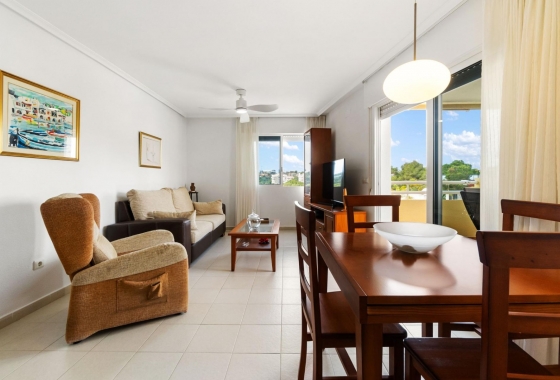 Resale - Apartment / flat - Orihuela Costa - Campoamor