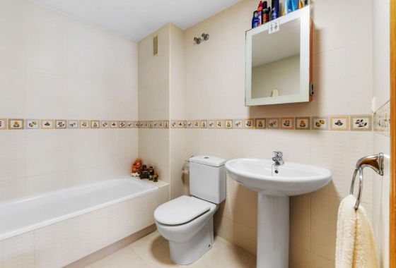 Resale - Apartment / flat - Orihuela Costa - Campoamor