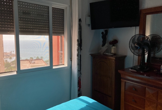 Resale - Apartment / flat - Torrevieja - Playa de los Locos