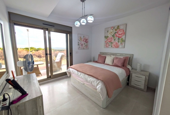 Resale - Villa - Orihuela Costa - Villamartín