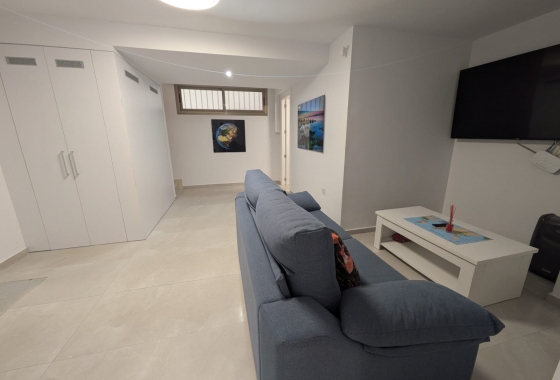 Resale - Villa - Orihuela Costa - Villamartín