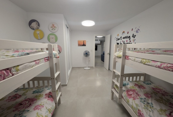 Resale - Villa - Orihuela Costa - Villamartín