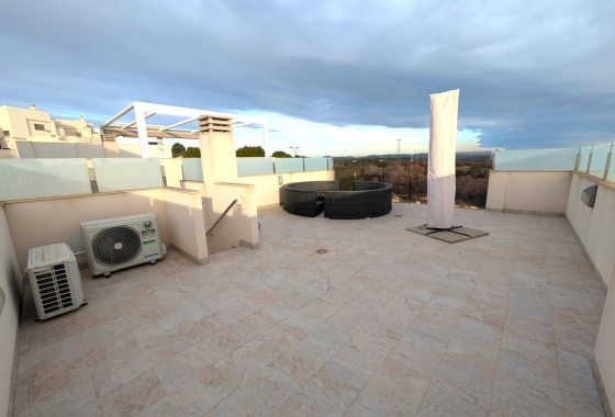 Resale - Villa - Orihuela Costa - Villamartín