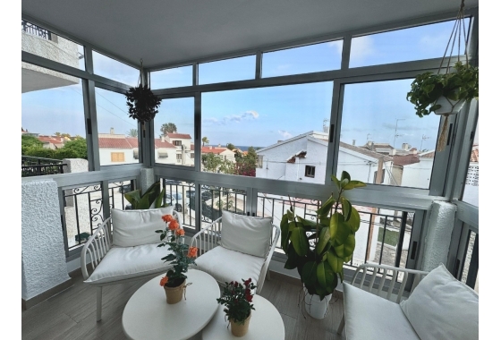 Resale - Apartment / flat - Santa Pola - Playa del Este