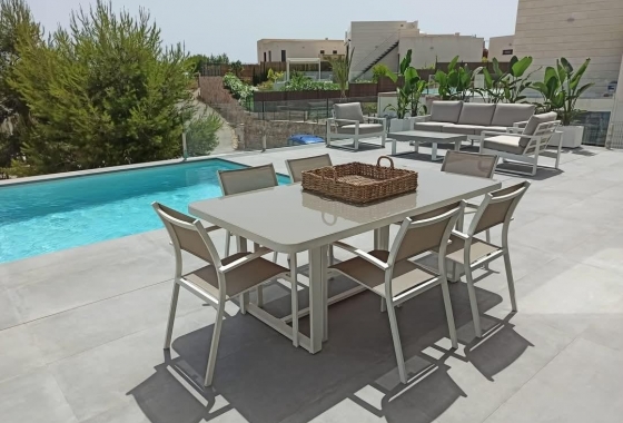 Resale - Villa - Orihuela Costa - Las Colinas Golf