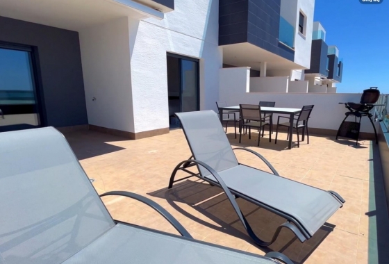 Resale - Apartment / flat - El Raso
