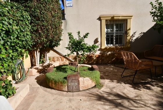 Resale - Townhouse - Orihuela Costa - La Zenia