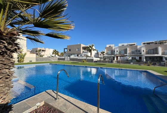 Resale - Townhouse - Torrevieja - Nueva Torrevieja - Aguas Nuevas
