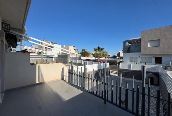 Resale - Townhouse - Torrevieja - Nueva Torrevieja - Aguas Nuevas