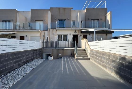 Resale - Townhouse - Torrevieja - Nueva Torrevieja - Aguas Nuevas