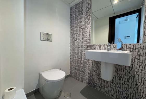 Resale - Townhouse - Torrevieja - Nueva Torrevieja - Aguas Nuevas