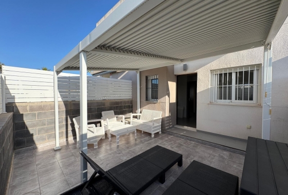 Resale - Townhouse - Torrevieja - Nueva Torrevieja - Aguas Nuevas