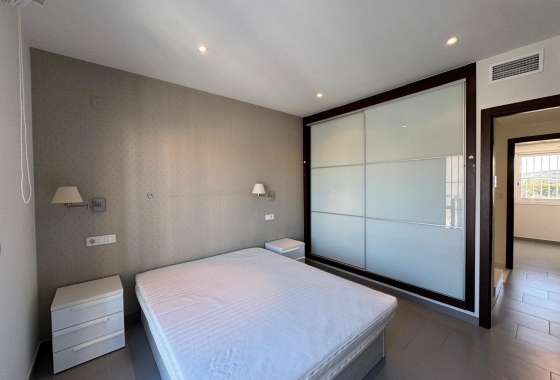 Resale - Townhouse - Torrevieja - Nueva Torrevieja - Aguas Nuevas