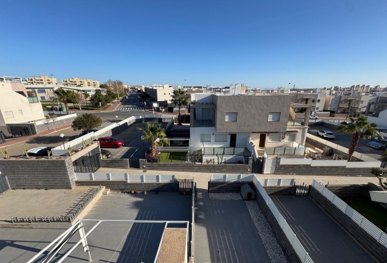 Resale - Townhouse - Torrevieja - Nueva Torrevieja - Aguas Nuevas