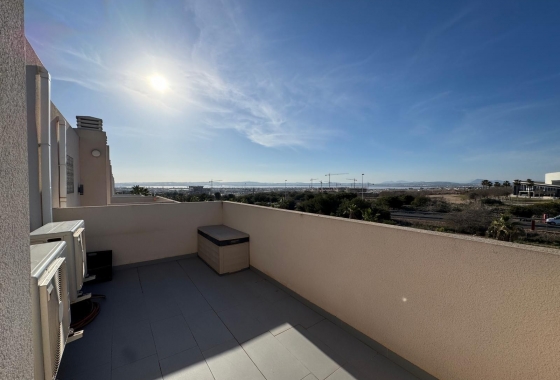 Resale - Townhouse - Torrevieja - Nueva Torrevieja - Aguas Nuevas