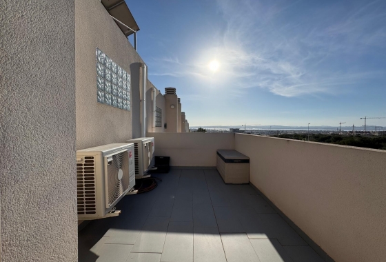 Resale - Townhouse - Torrevieja - Nueva Torrevieja - Aguas Nuevas
