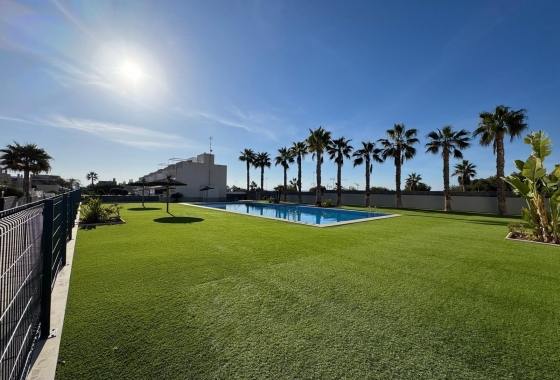 Resale - Townhouse - Torrevieja - Nueva Torrevieja - Aguas Nuevas