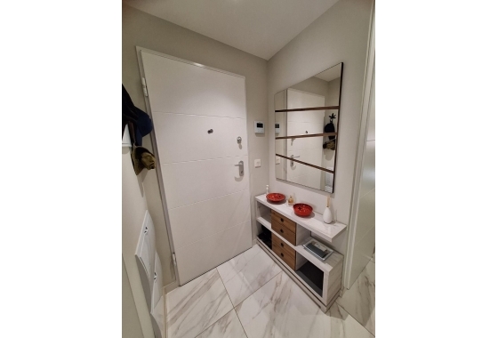 Resale - Apartment / flat - Torrevieja - City Center