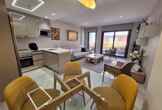 Resale - Apartment / flat - Torrevieja - City Center