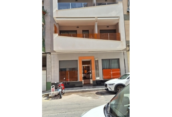 Resale - Apartment / flat - Torrevieja - City Center