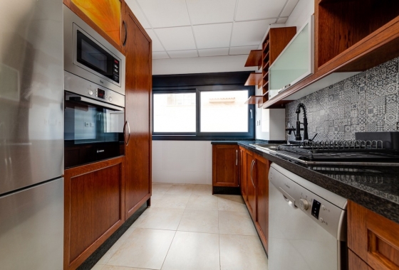 Resale - Villa - Torrevieja - LA MATA