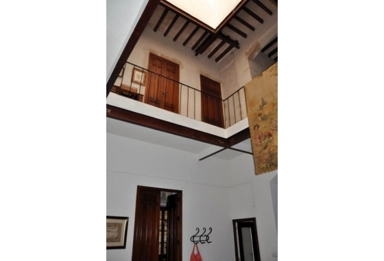 Resale - Manor house - Pinoso - City Center