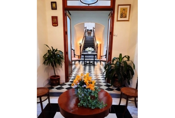 Resale - Manor house - Pinoso - City Center