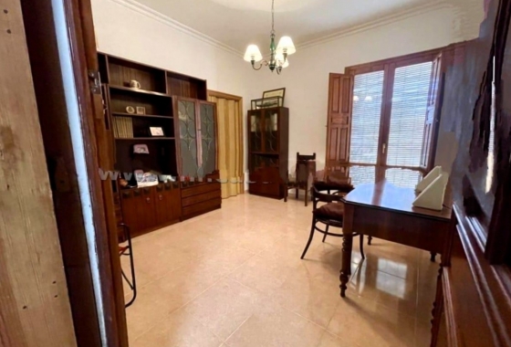 Resale - Manor house - Pinoso - City Center