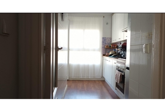 Resale - Apartment / flat - San Juan de Alicante