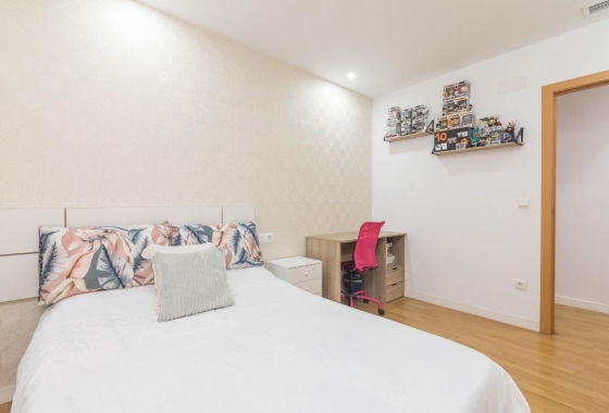 Resale - Apartment / flat - Elche - Center