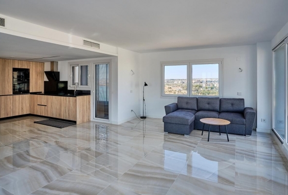 Rynek Wtórny - Poddasze - Punta Prima