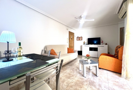Resale - Apartment / flat - Torrevieja - Playa del Cura