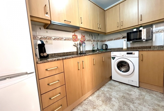 Resale - Apartment / flat - Torrevieja - Playa del Cura