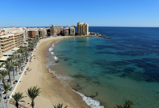 Resale - Apartment / flat - Torrevieja - Playa del Cura
