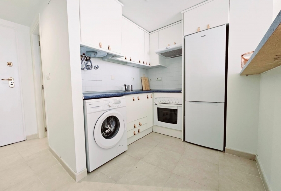 Resale - Apartment / flat - Orihuela Costa - Villamartín