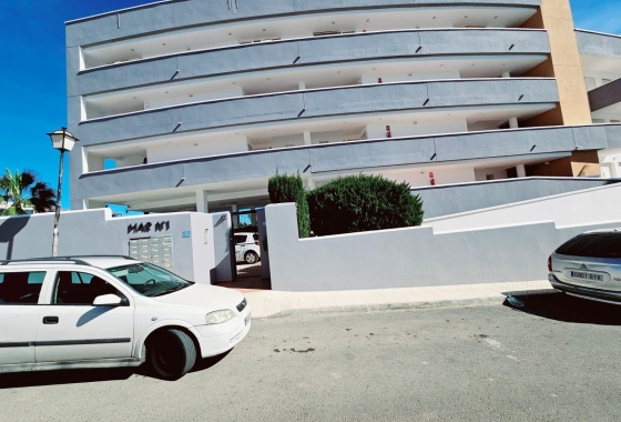 Resale - Apartment / flat - Orihuela Costa - Villamartín