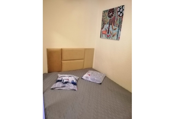 Resale - Apartment / flat - Torrevieja - Torrelamata - La Mata