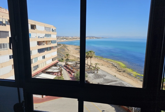 Resale - Apartment / flat - Torrevieja - Torrelamata - La Mata