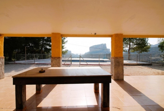 Resale - Country house - Crevillente