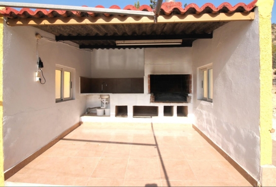 Resale - Country house - Crevillente