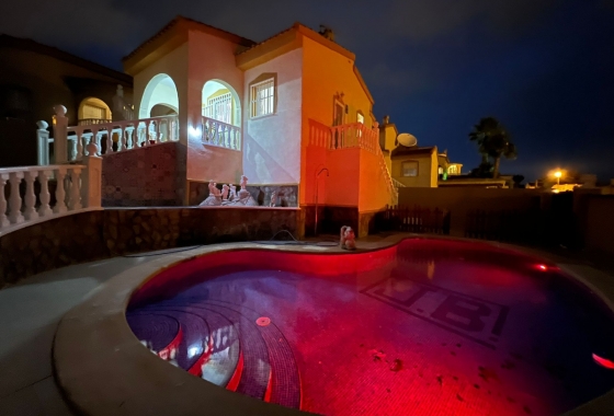 Resale - Villa - Rojales - Ciudad Quesada