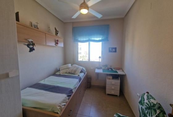 Resale - Apartment / flat - Torrevieja - Torrelamata - La Mata
