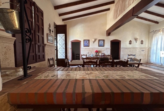 Reventa - Villa - Novelda