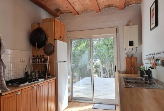 Rynek Wtórny - Willa - Castalla