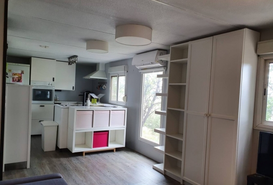 Rynek Wtórny - Willa - Castalla